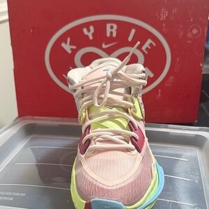 Nike Kyrie Pastel Multicolor Sneakers